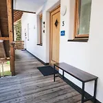 アパート Alpstay Eulennest - Modern Garden